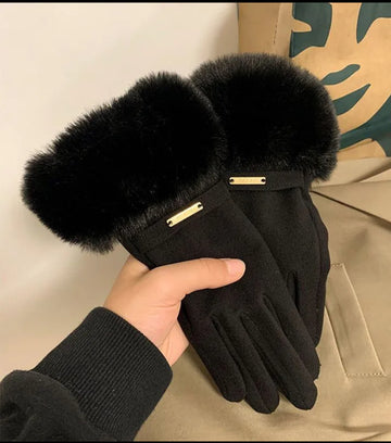 Fur Gloves