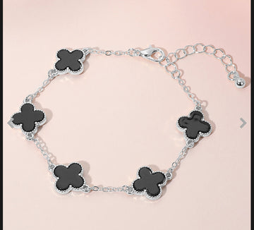 Silver dipped Clover Bracelet