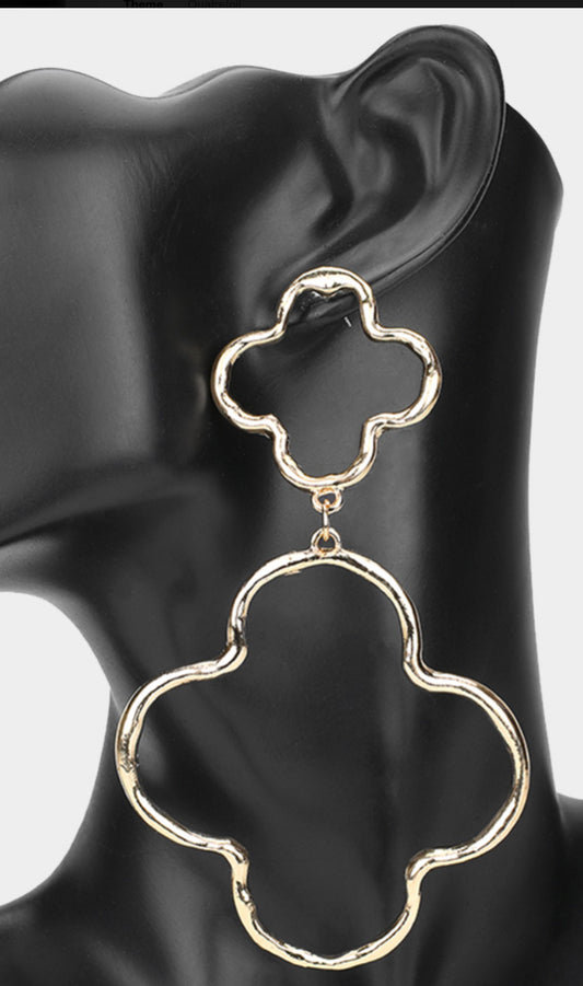 Open Clover earrings