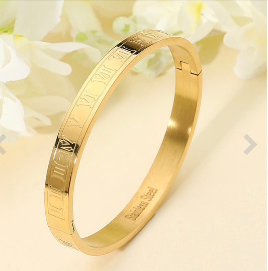 Roman Numeral Embossed Bangle