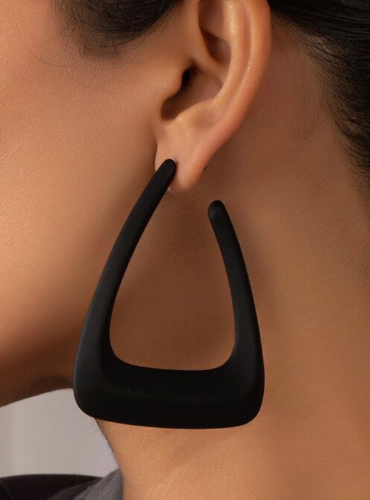 Tri Angle Hoop