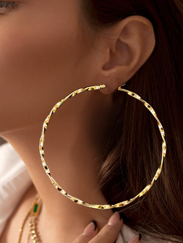 Twisted Hoops