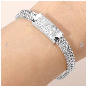 CZ bar accent w/mesh chain magnet Bracelet